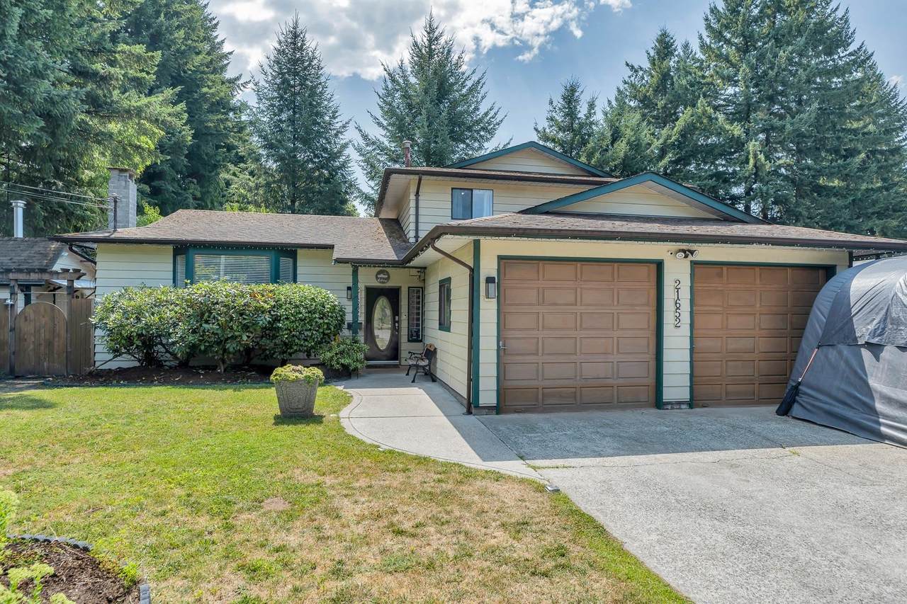 21652 121 Avenue - Photo 1