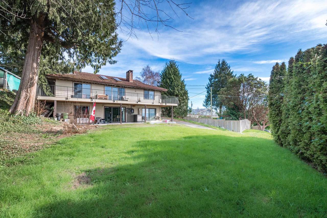 https://bt-photos.global.ssl.fastly.net/britcol/1280_boomver_1_R3153880-2.jpg