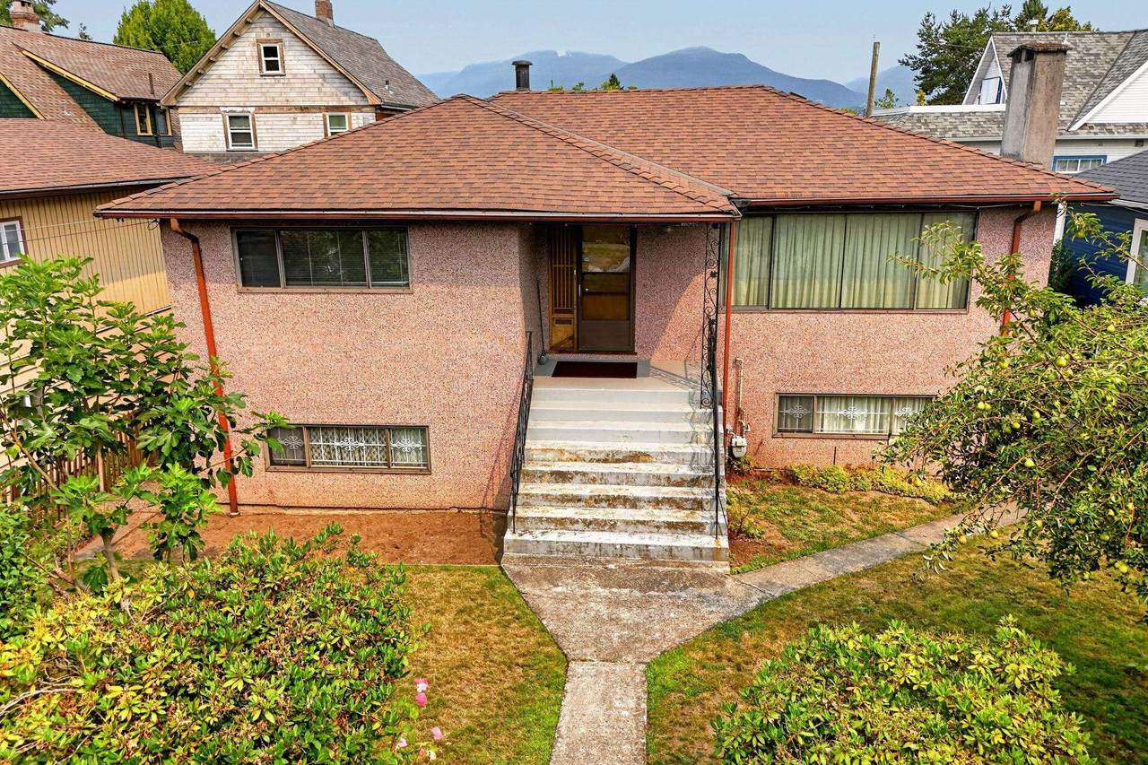 1955 Turner Street - Photo 1