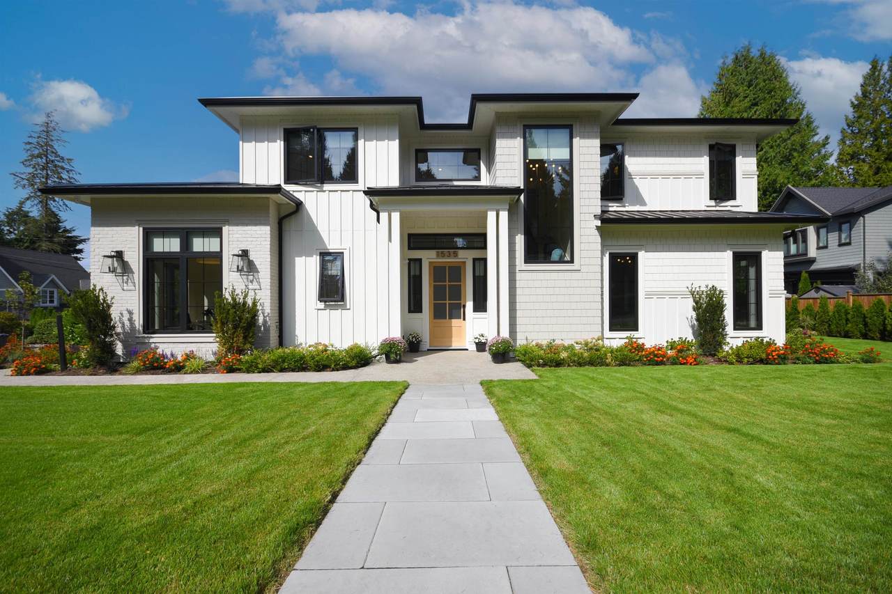 1535 128 Street - Photo 1