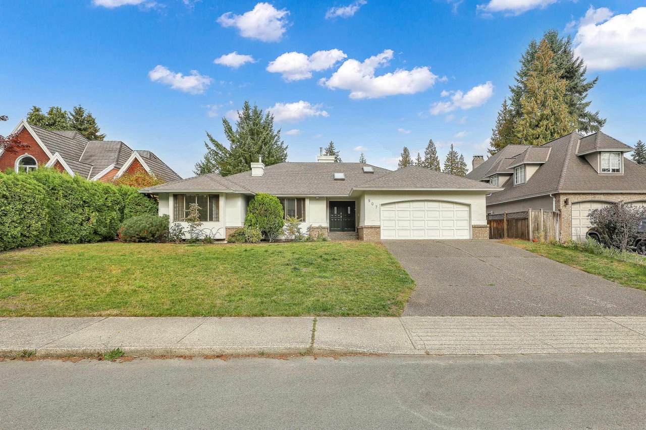 907 Sprice Avenue - Photo 1