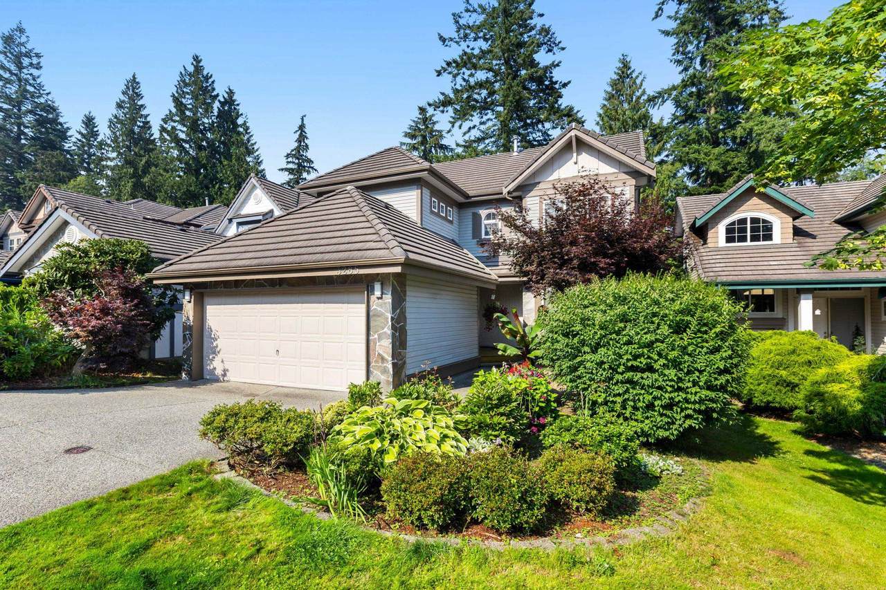 3285 Chartwell Green - Photo 1