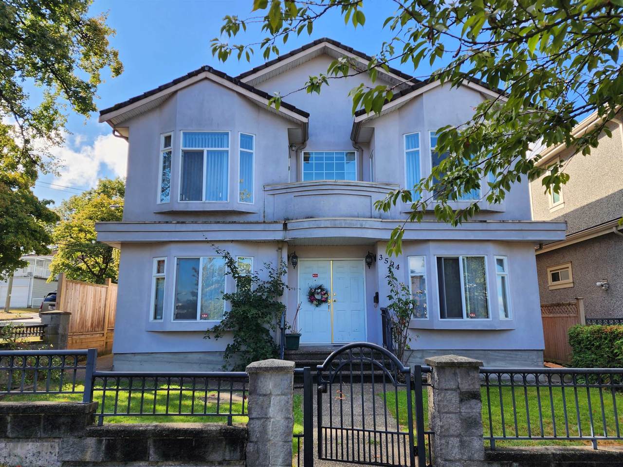 35xx Normandy Drive - Photo 1
