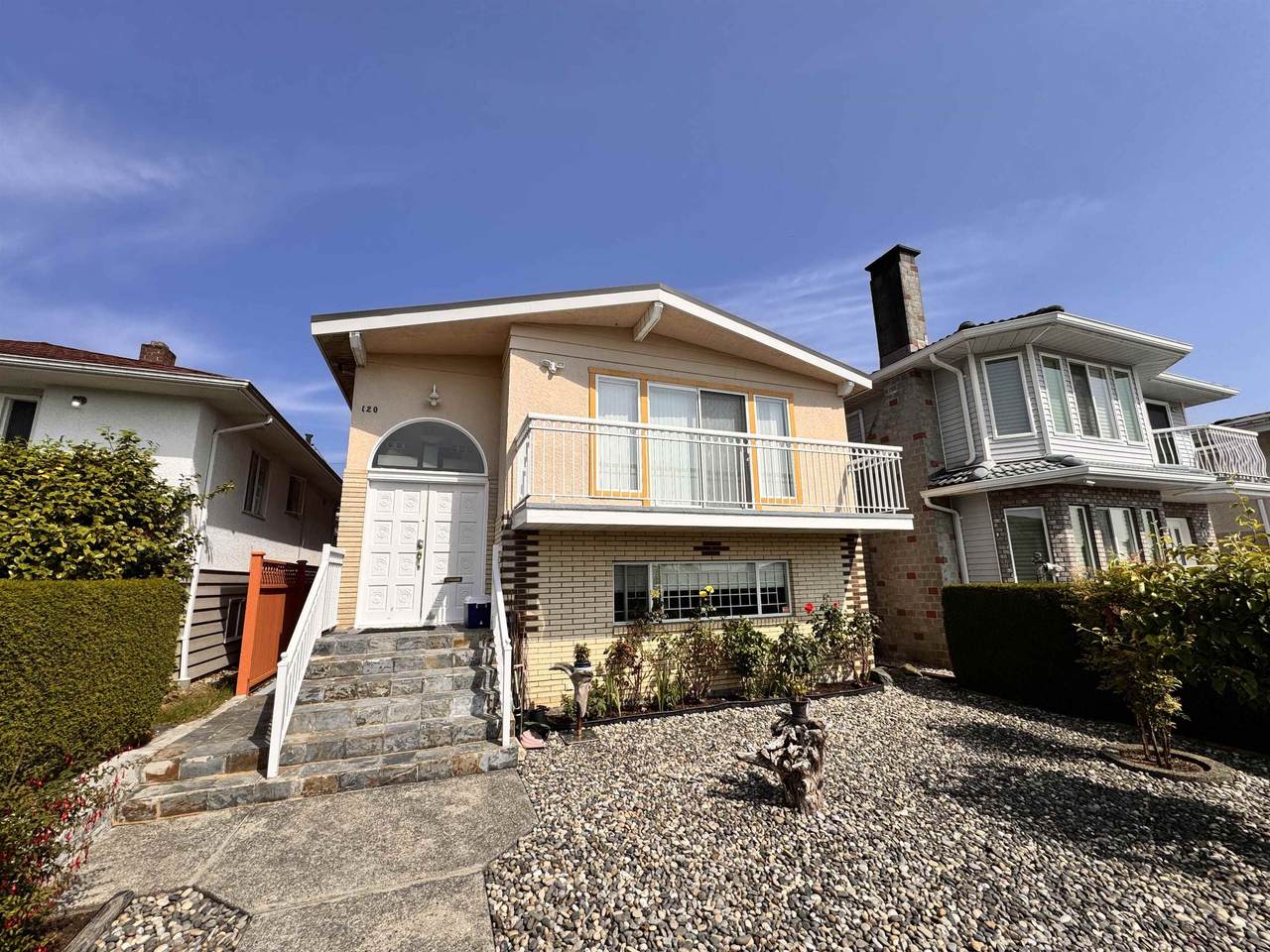 120 Springer Avenue - Photo 1