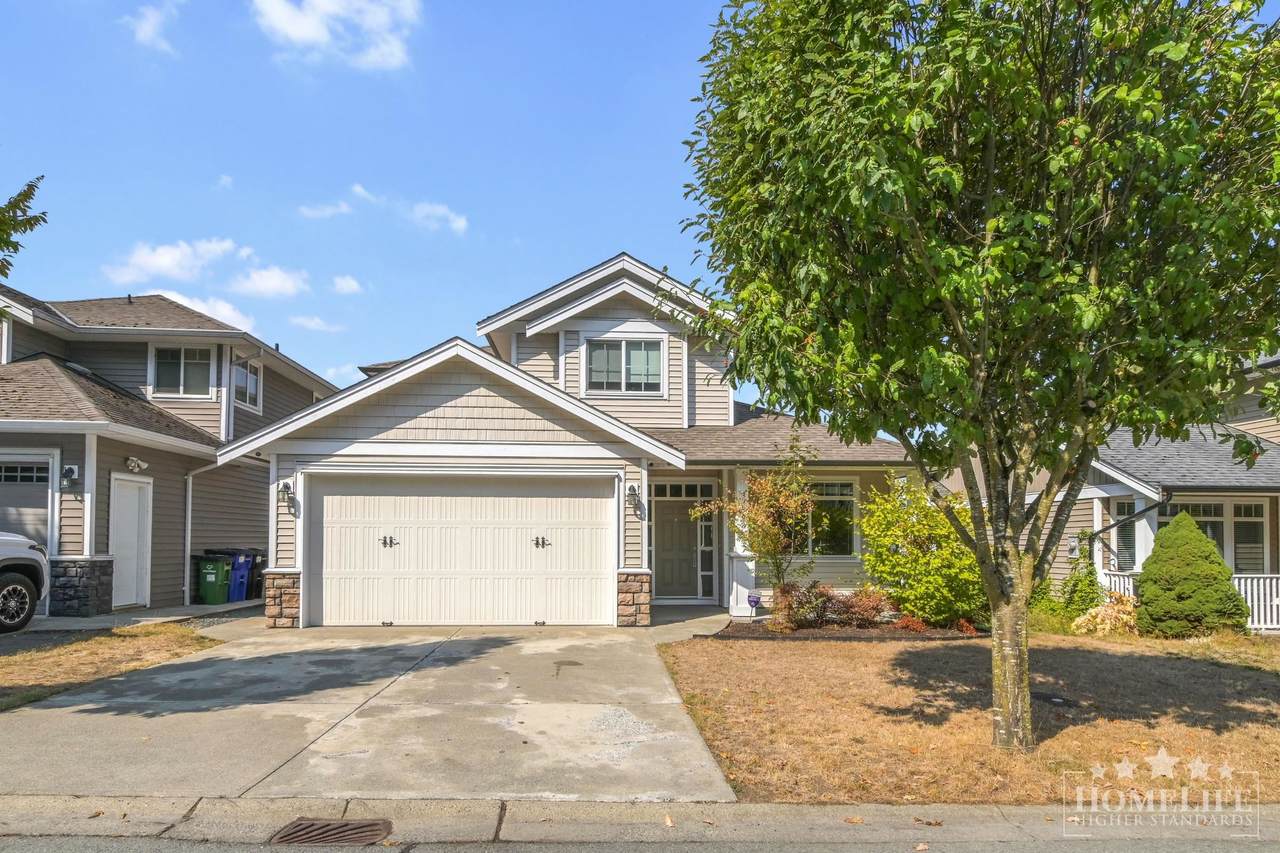 47393 Macswan Drive - Photo 1