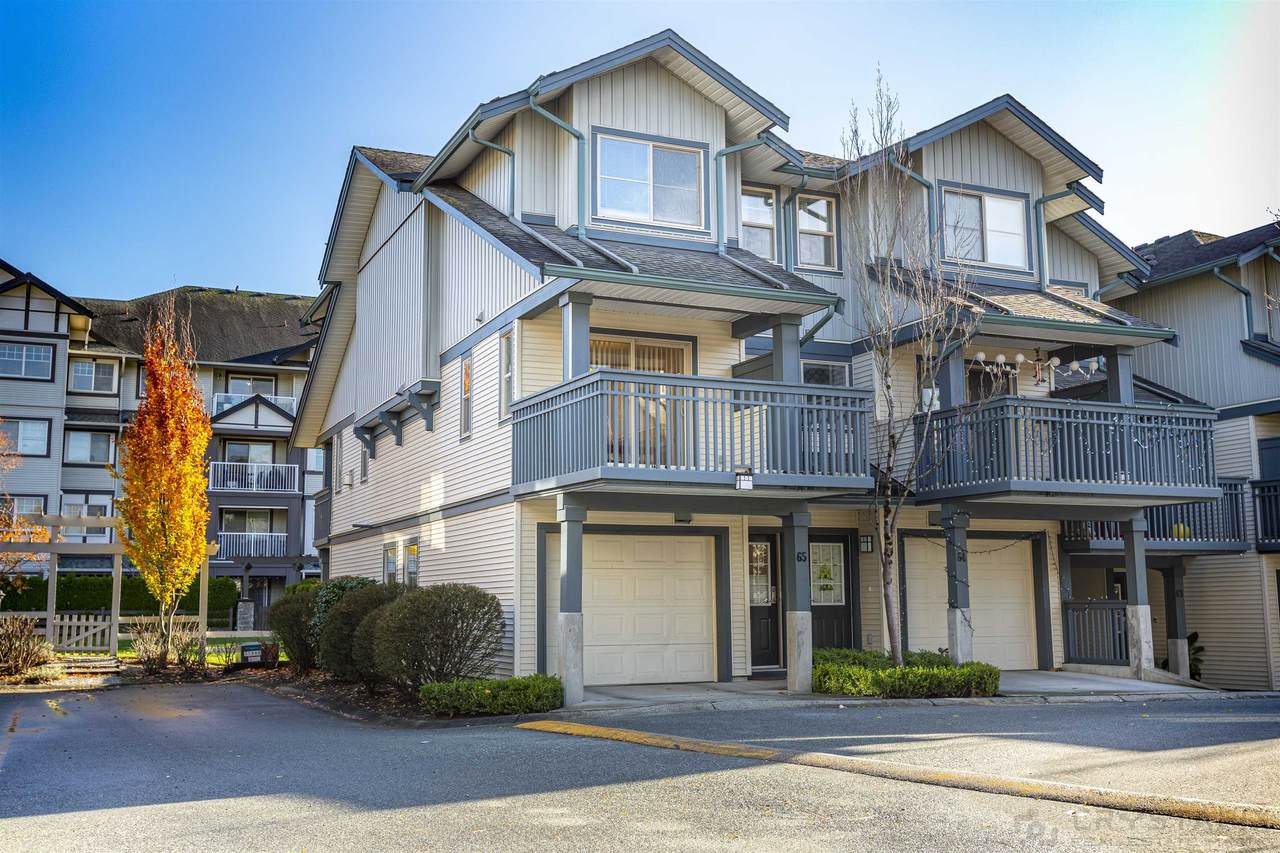 19250 65 Avenue - Photo 1