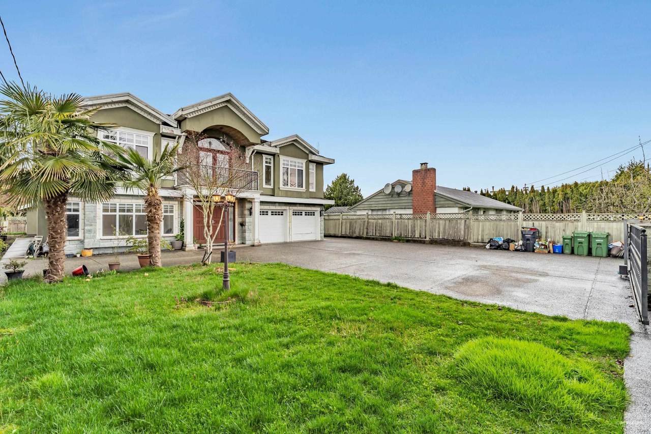 8691 Garden City Road - Photo 1