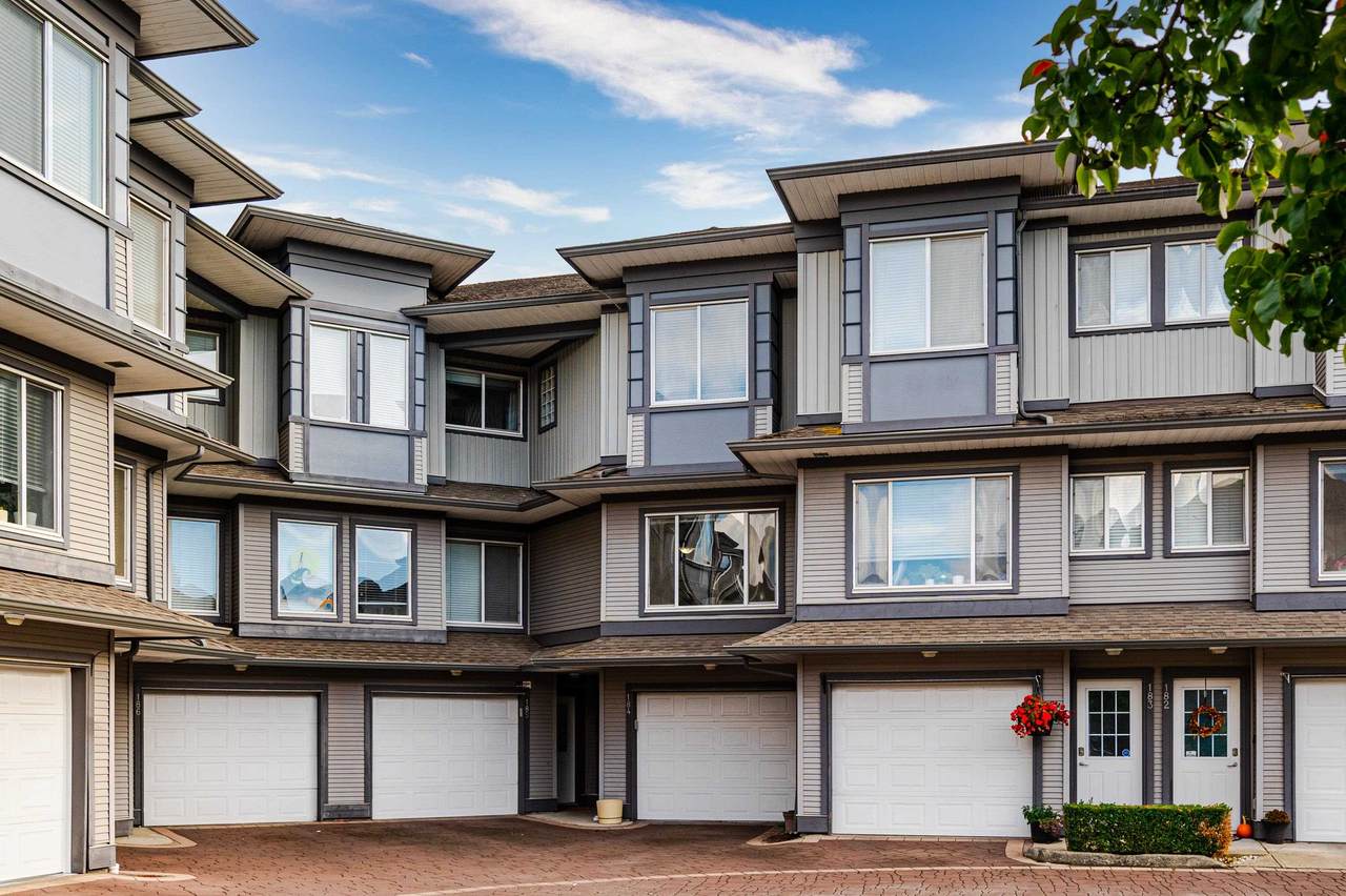 18701 66TH Avenue - Photo 1