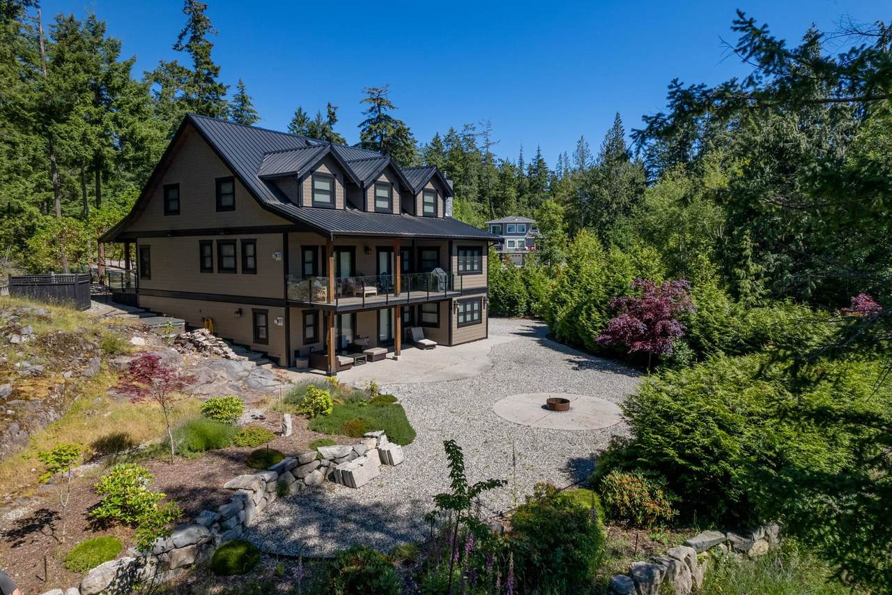 4253 Packalen Boulevard - Photo 1