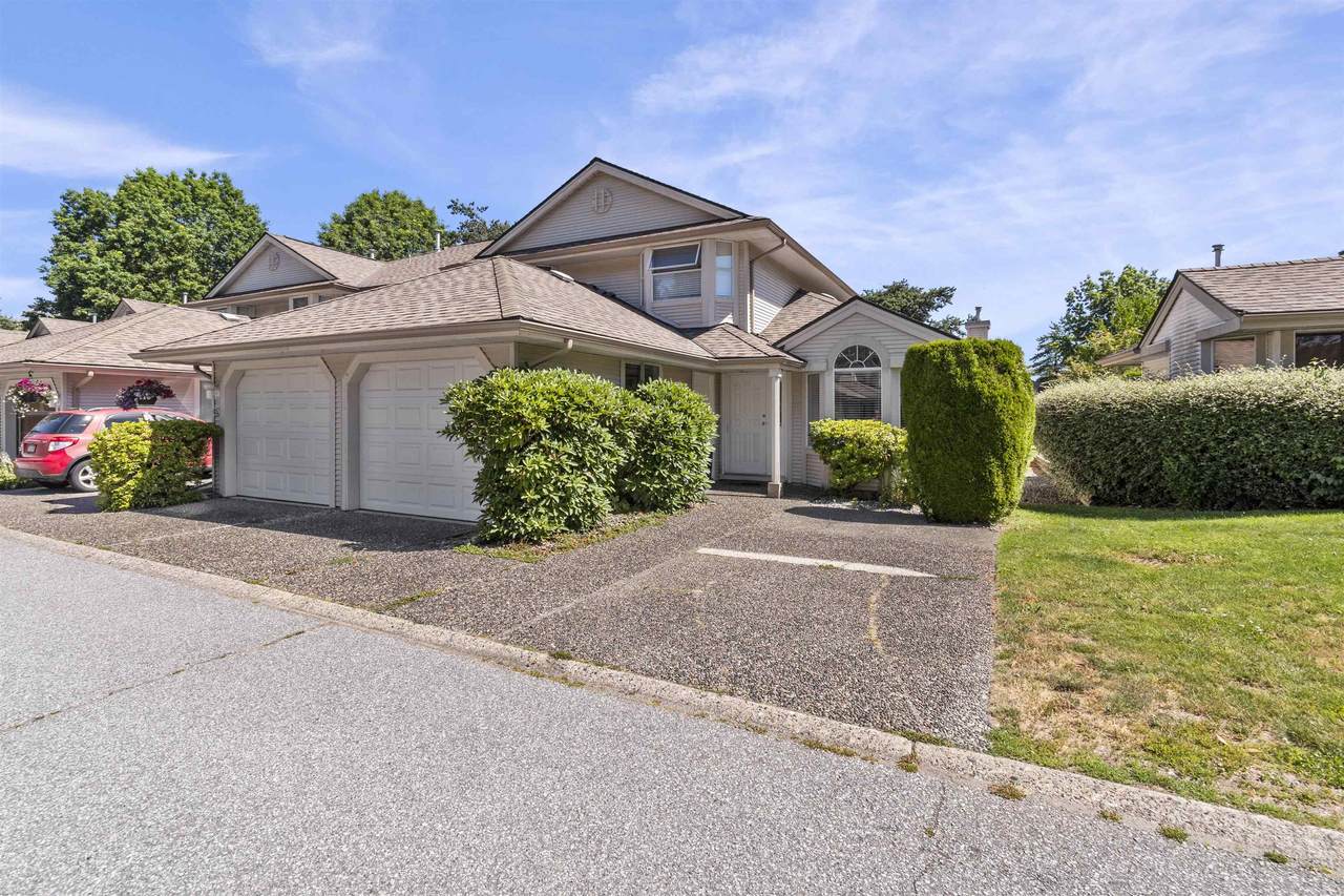 9045 Walnut Grove Drive - Photo 1
