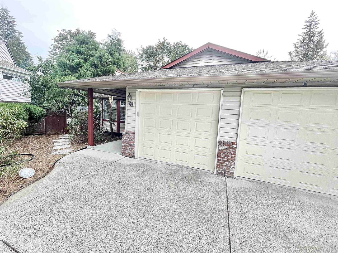 23042 122A Avenue - Photo 1