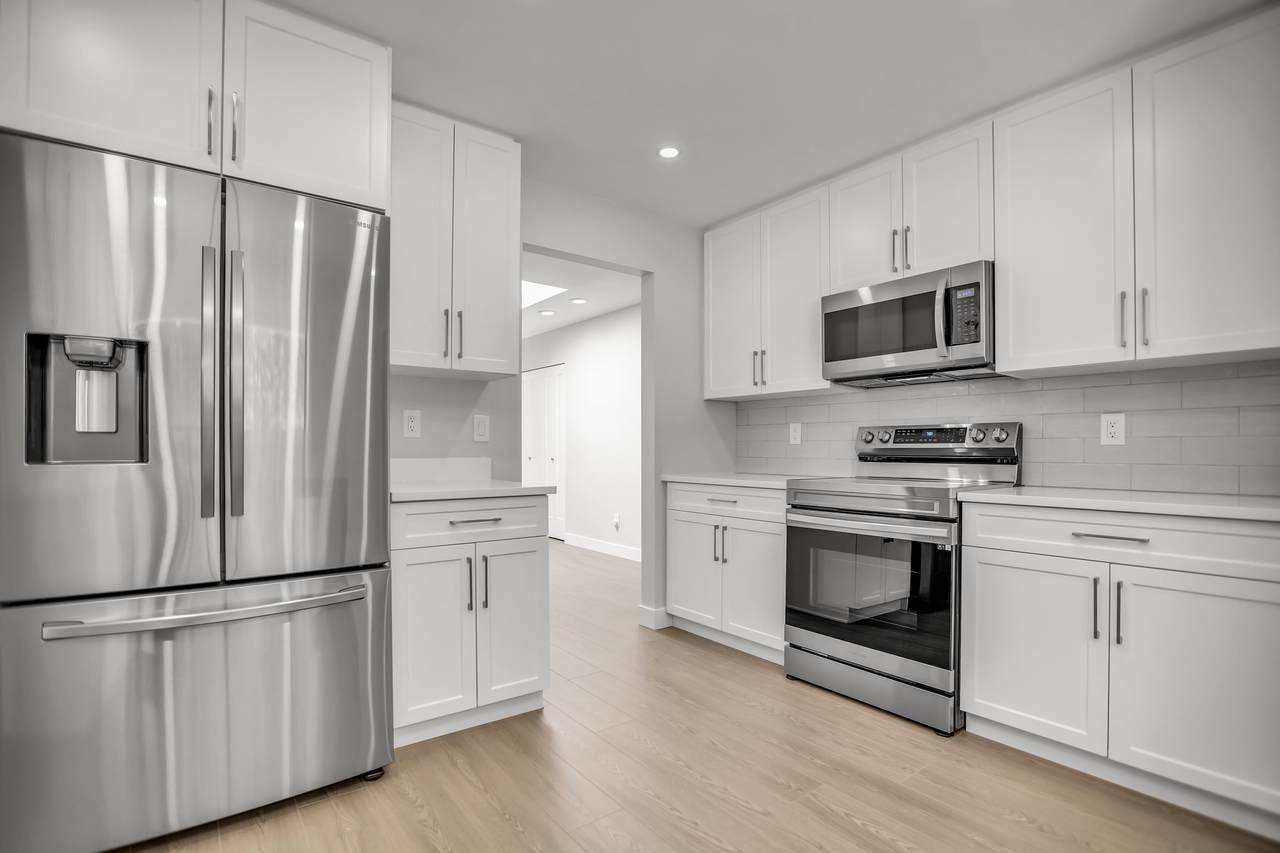 31035 Dewdney Trunk Road - Photo 1