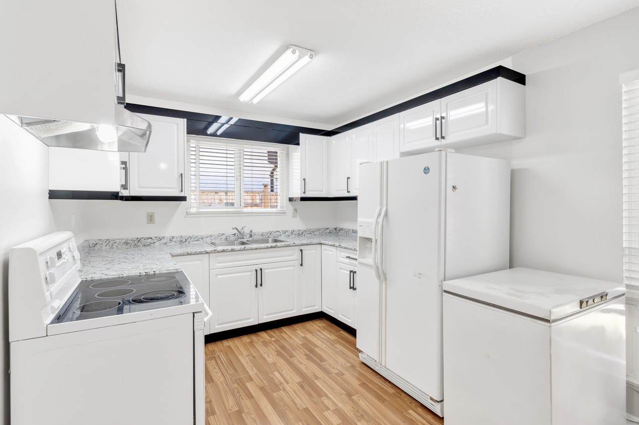 13266 67 Avenue - Photo 1