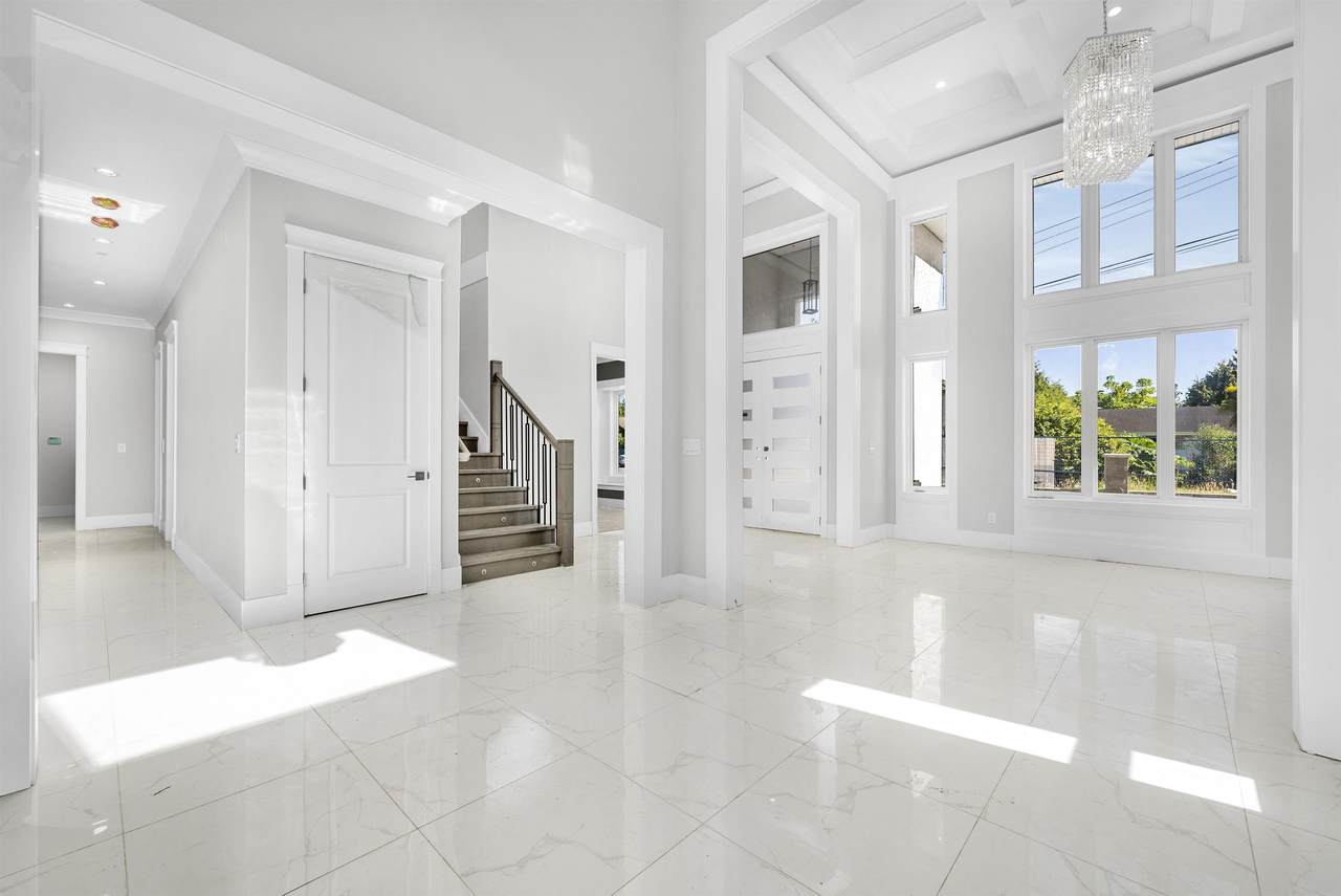 10695 Aintree Place - Photo 1