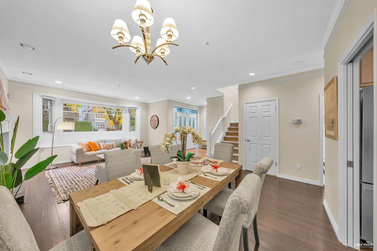 3463 11TH Avenue - Photo 1