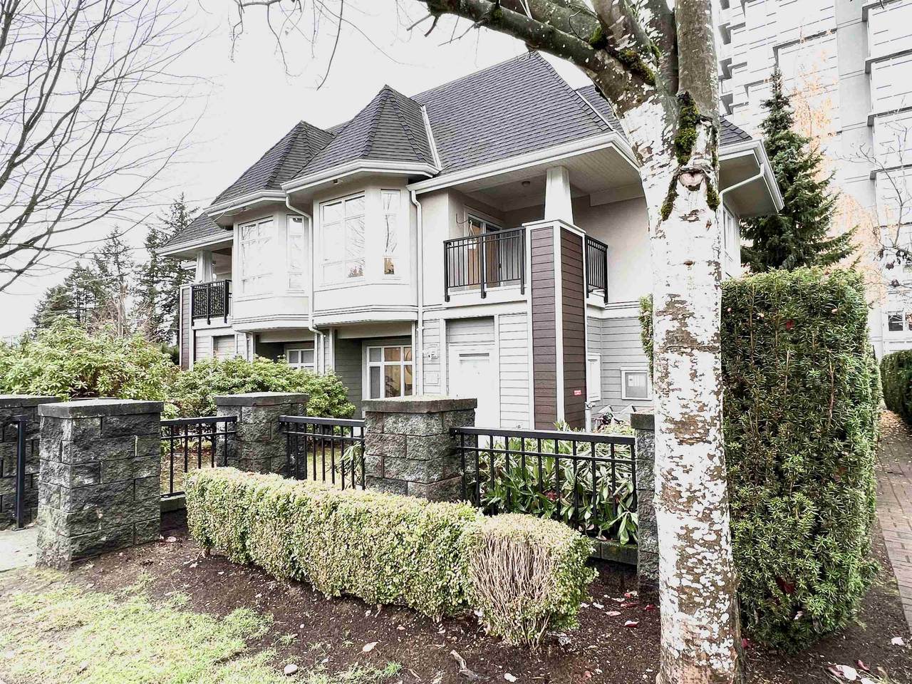 328 Loring Street - Photo 1