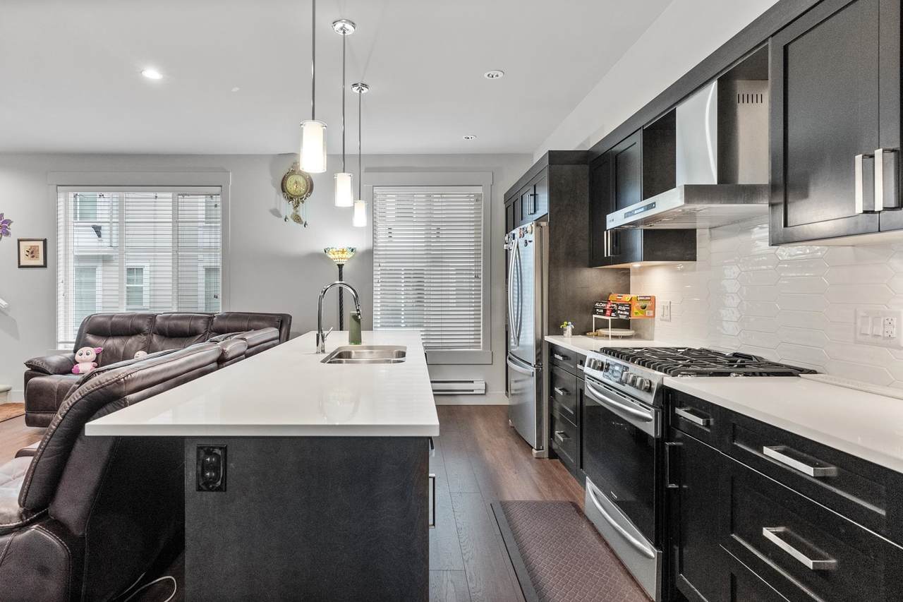 14499 64 Avenue - Photo 1