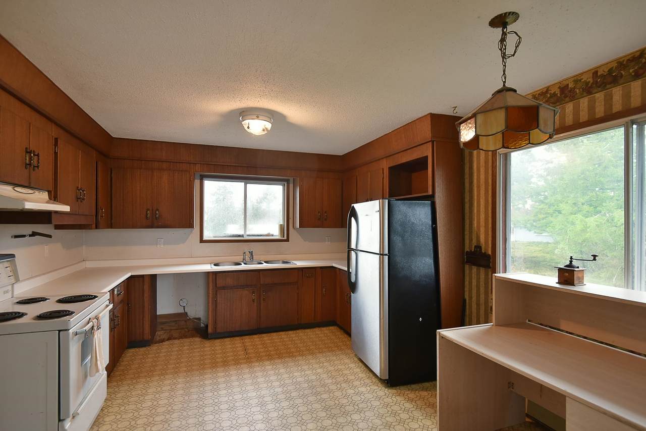 326 Skyline Drive - Photo 1