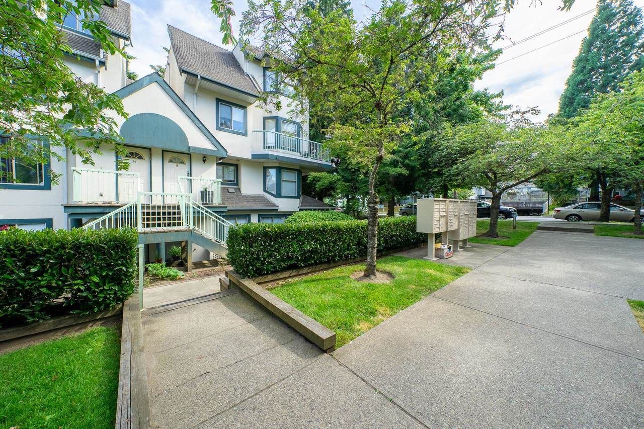 7520 18TH Street - Photo 1