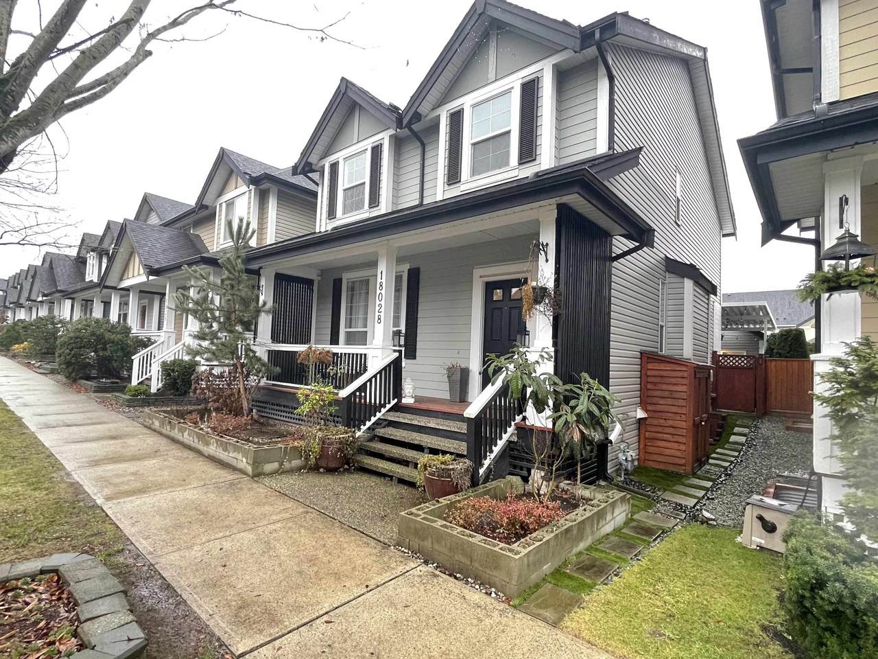 18028 70A Avenue - Photo 1