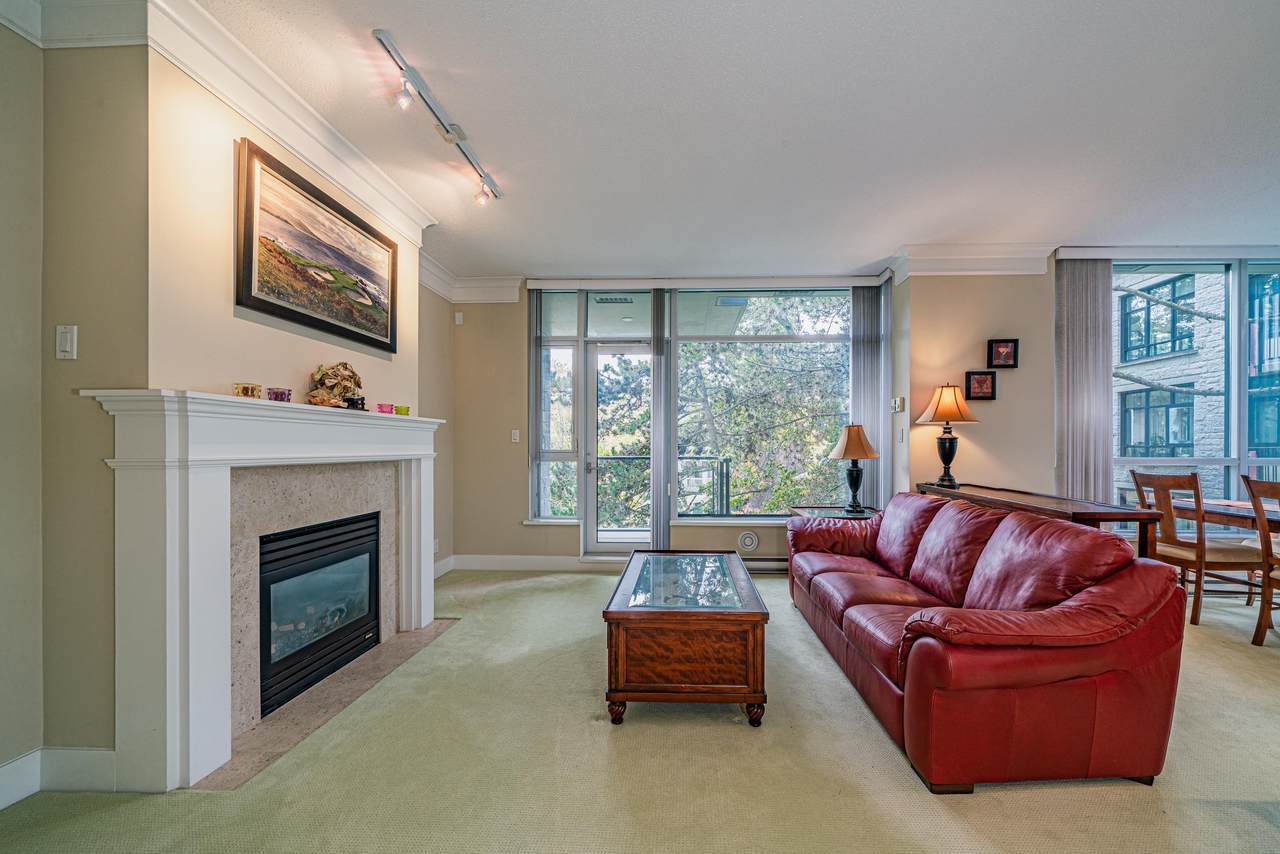 4759 Valley Drive - Photo 1