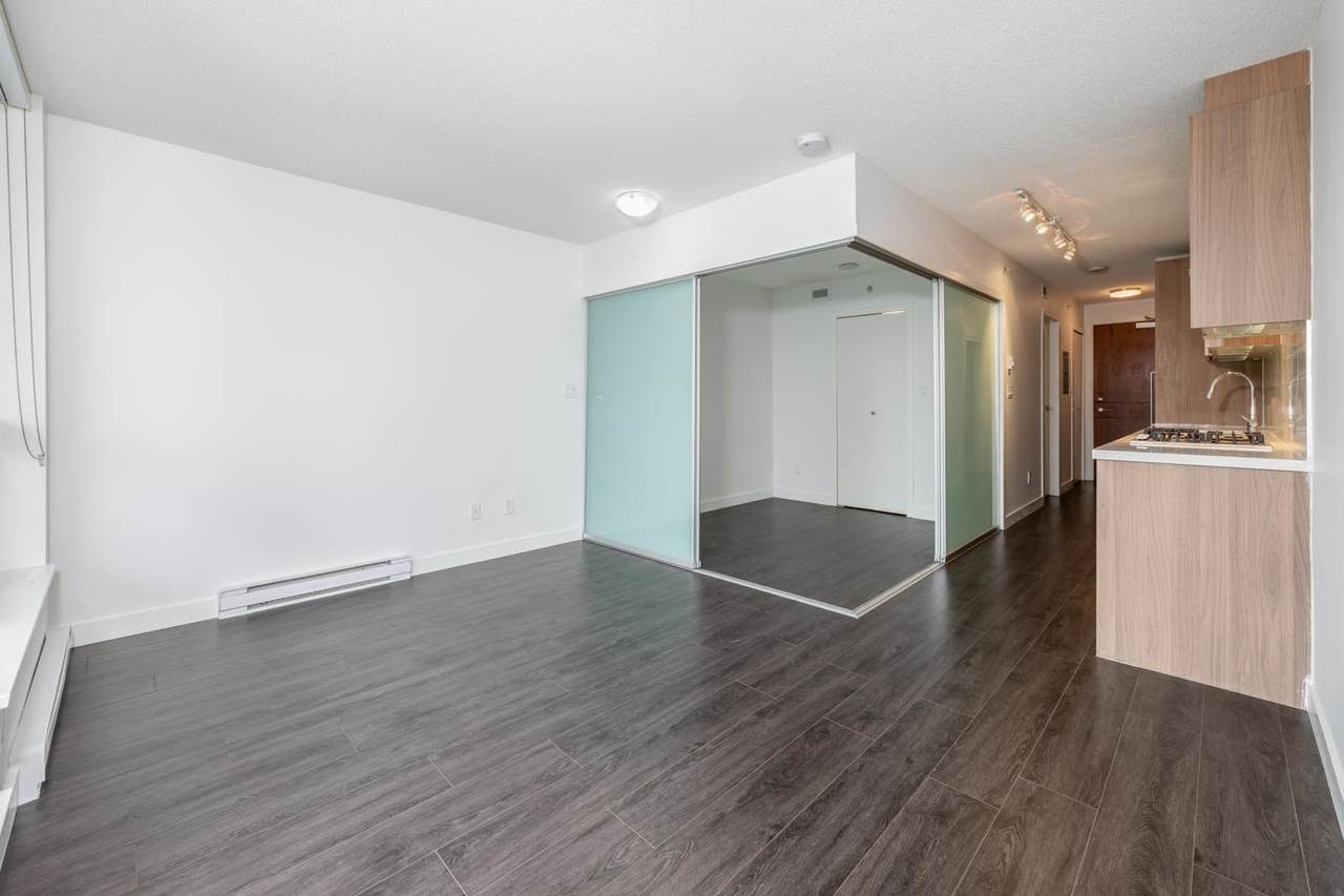 13696 100 Avenue - Photo 1