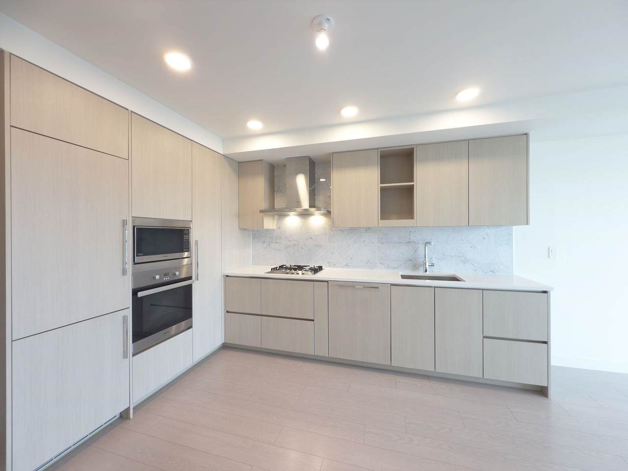 433 Marine Drive - Photo 1