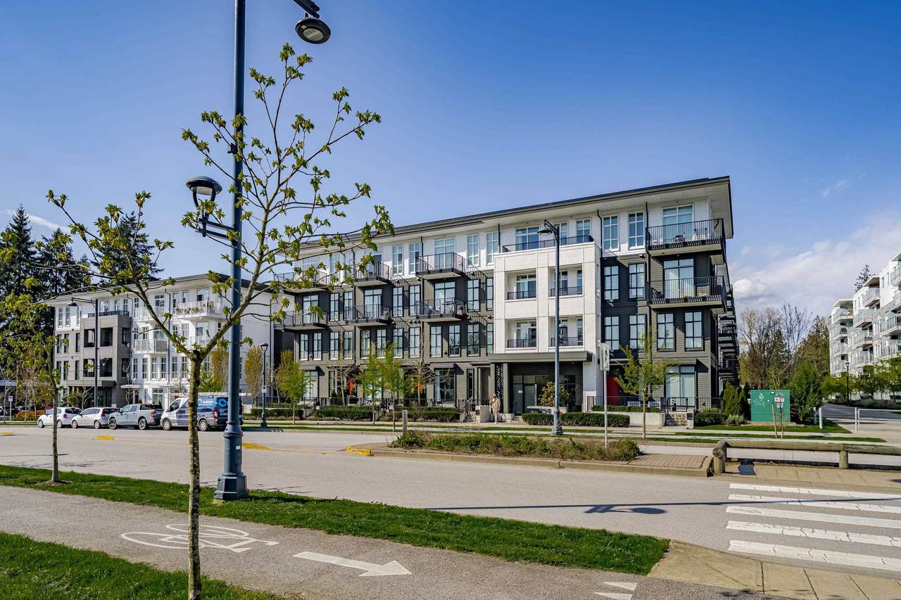 13933 105 Boulevard - Photo 1