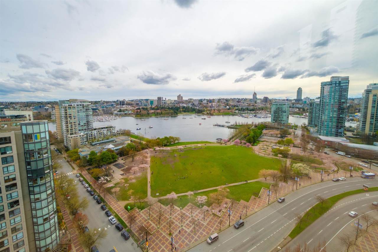 289 Drake Street - Photo 1