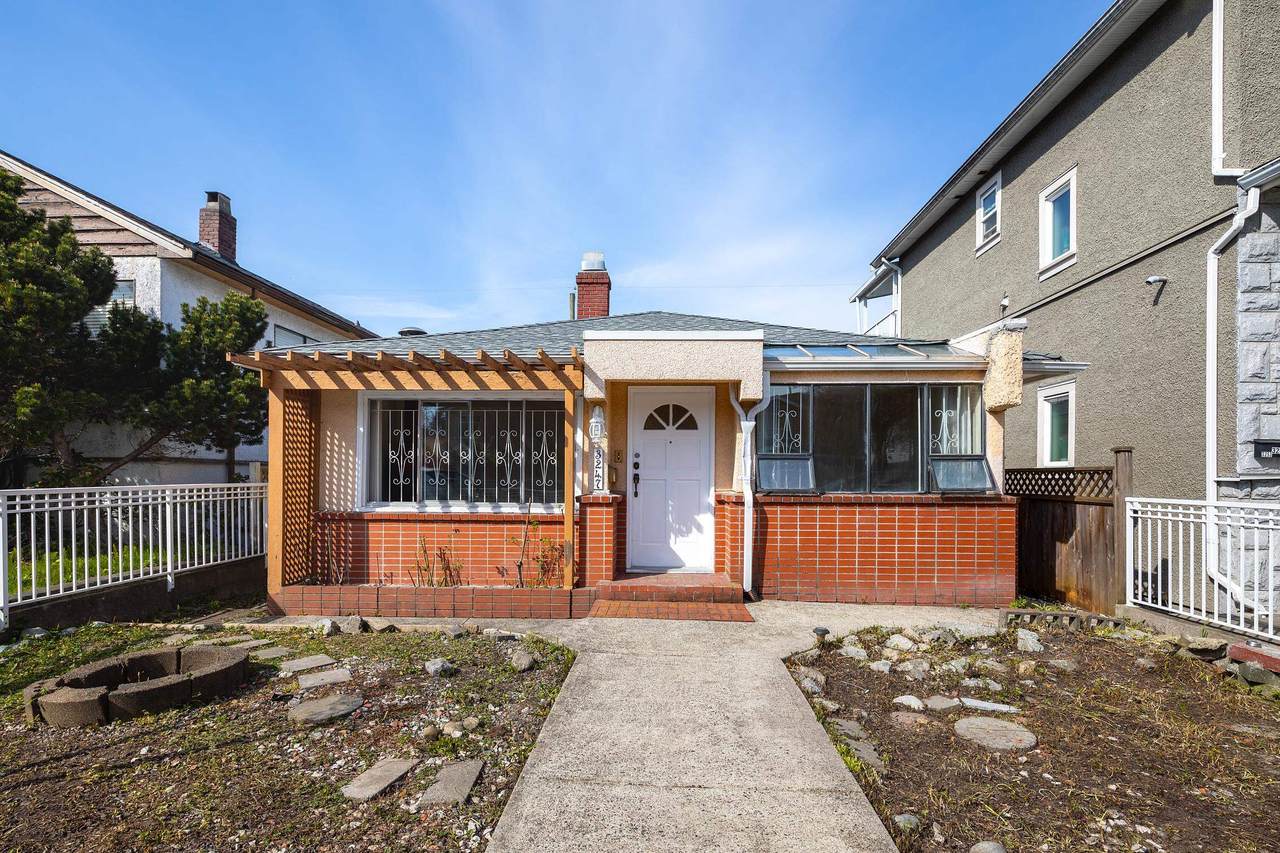 3247 Napier Street - Photo 1