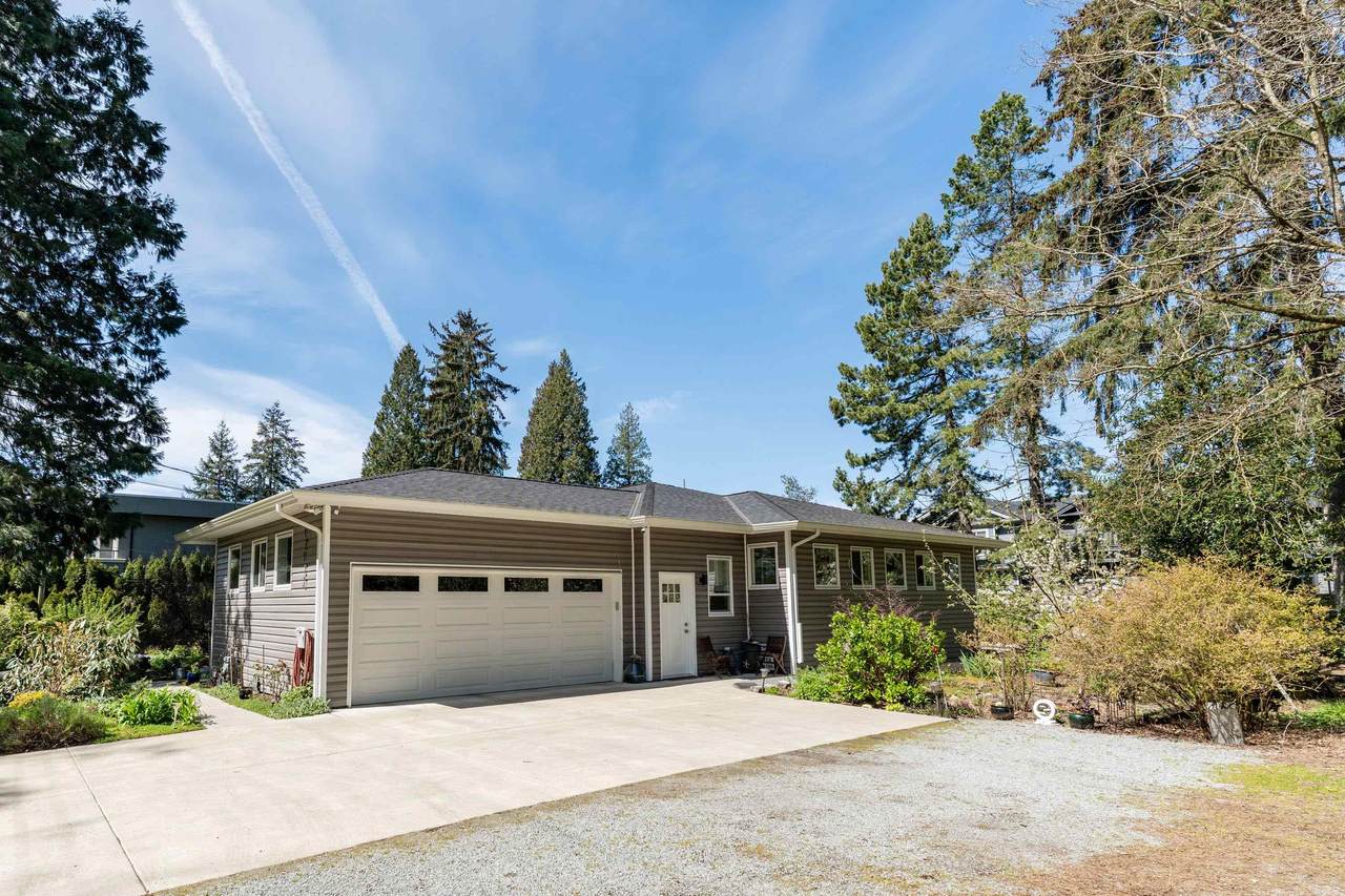 17123 0 Avenue - Photo 1