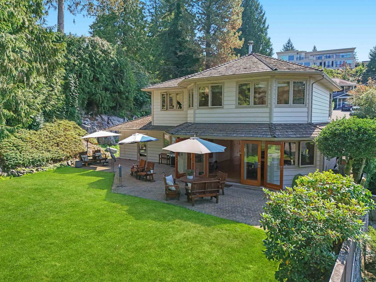 5475 Greenleaf Road - Photo 1