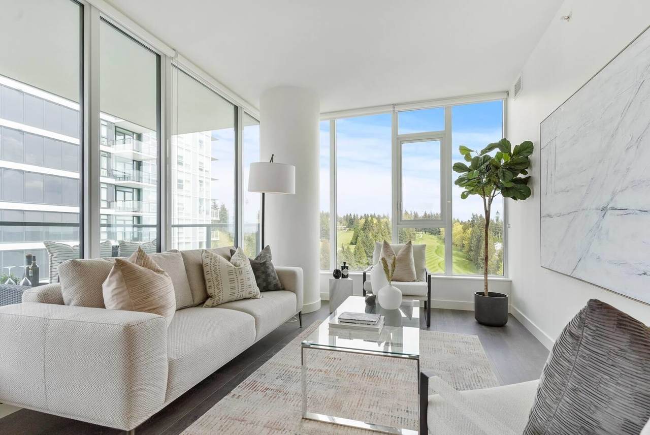 585 Austin Avenue - Photo 1