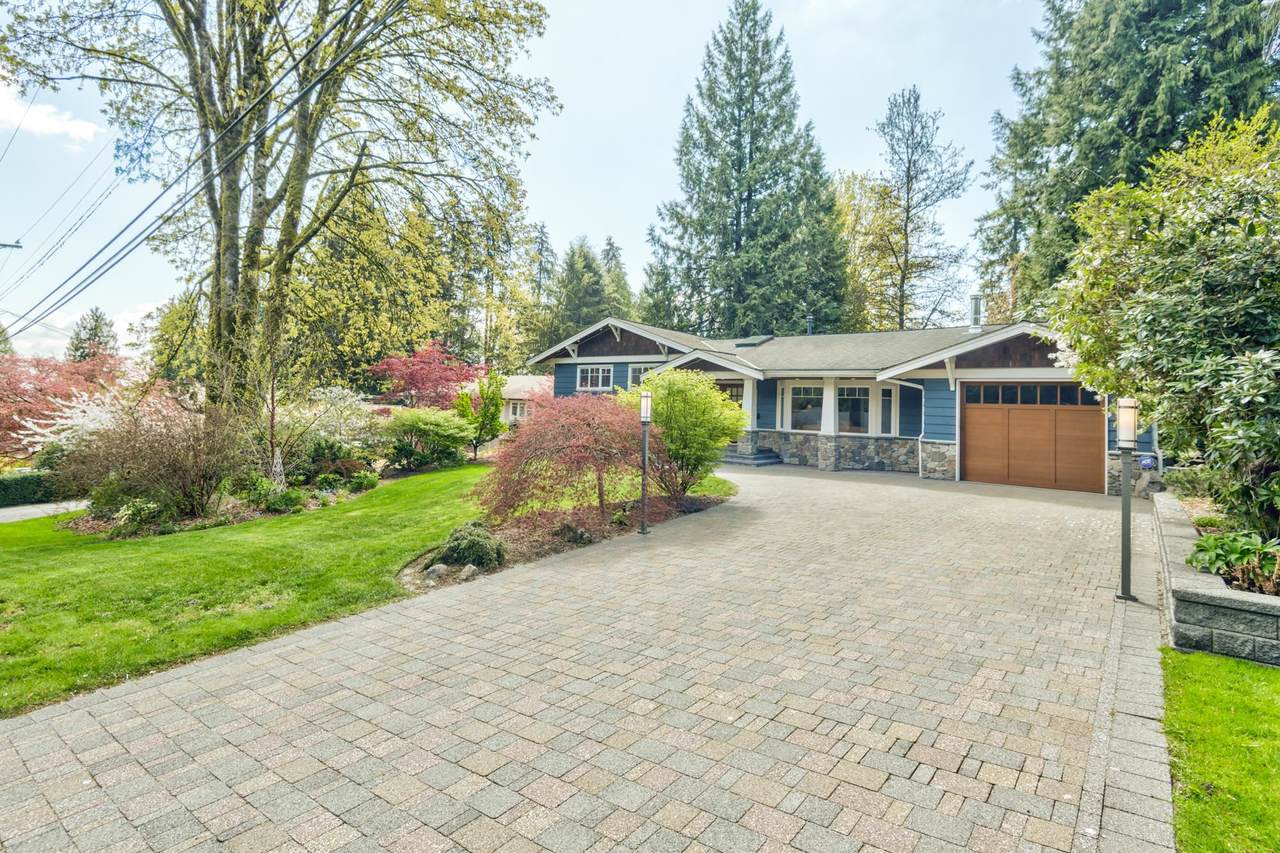 2956 Spuraway Avenue - Photo 1