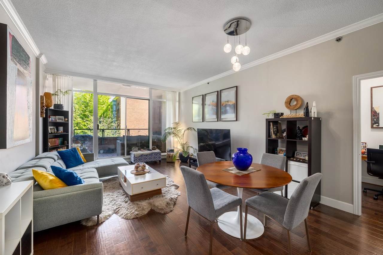503 16th Avenue - Photo 1