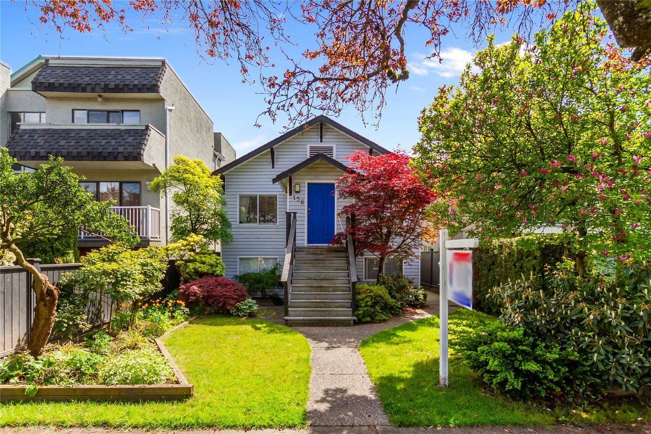 156 53rd Avenue - Photo 1
