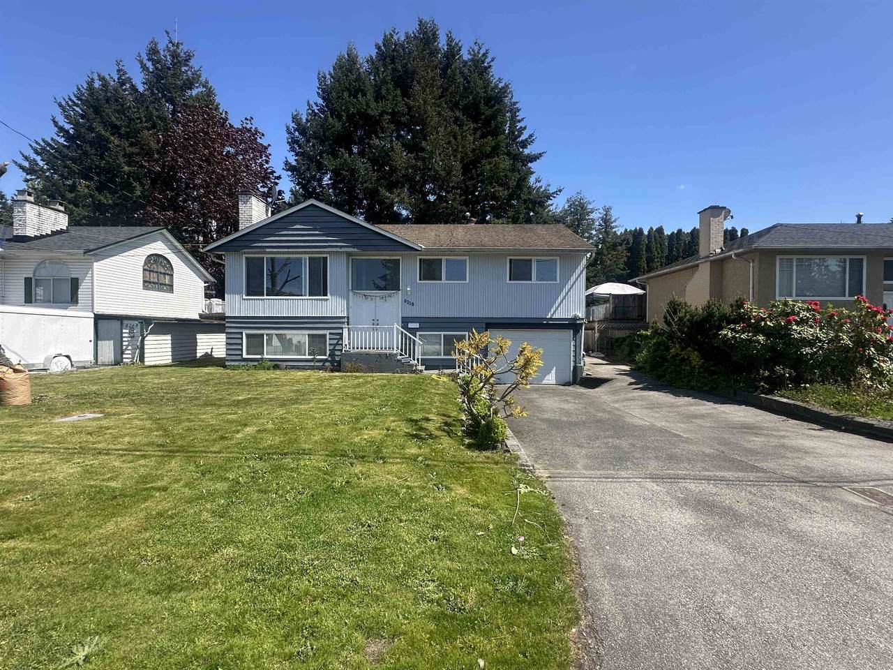 8258 111B Street - Photo 1