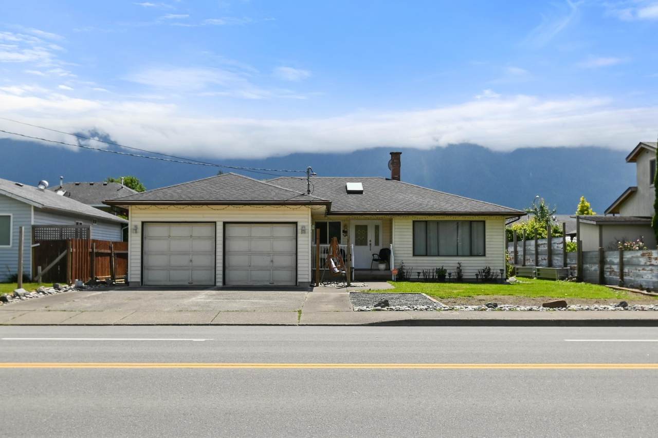 1590 Agassiz-Rosedale Highway No 9 - Photo 1