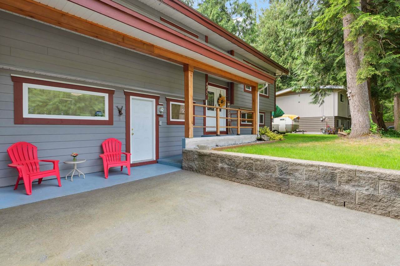 4037 196A Street - Photo 1