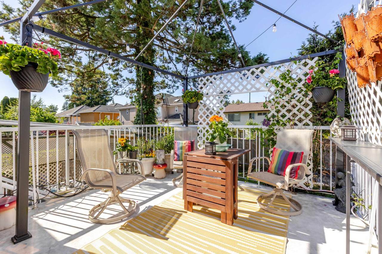 11371 87A Avenue - Photo 1