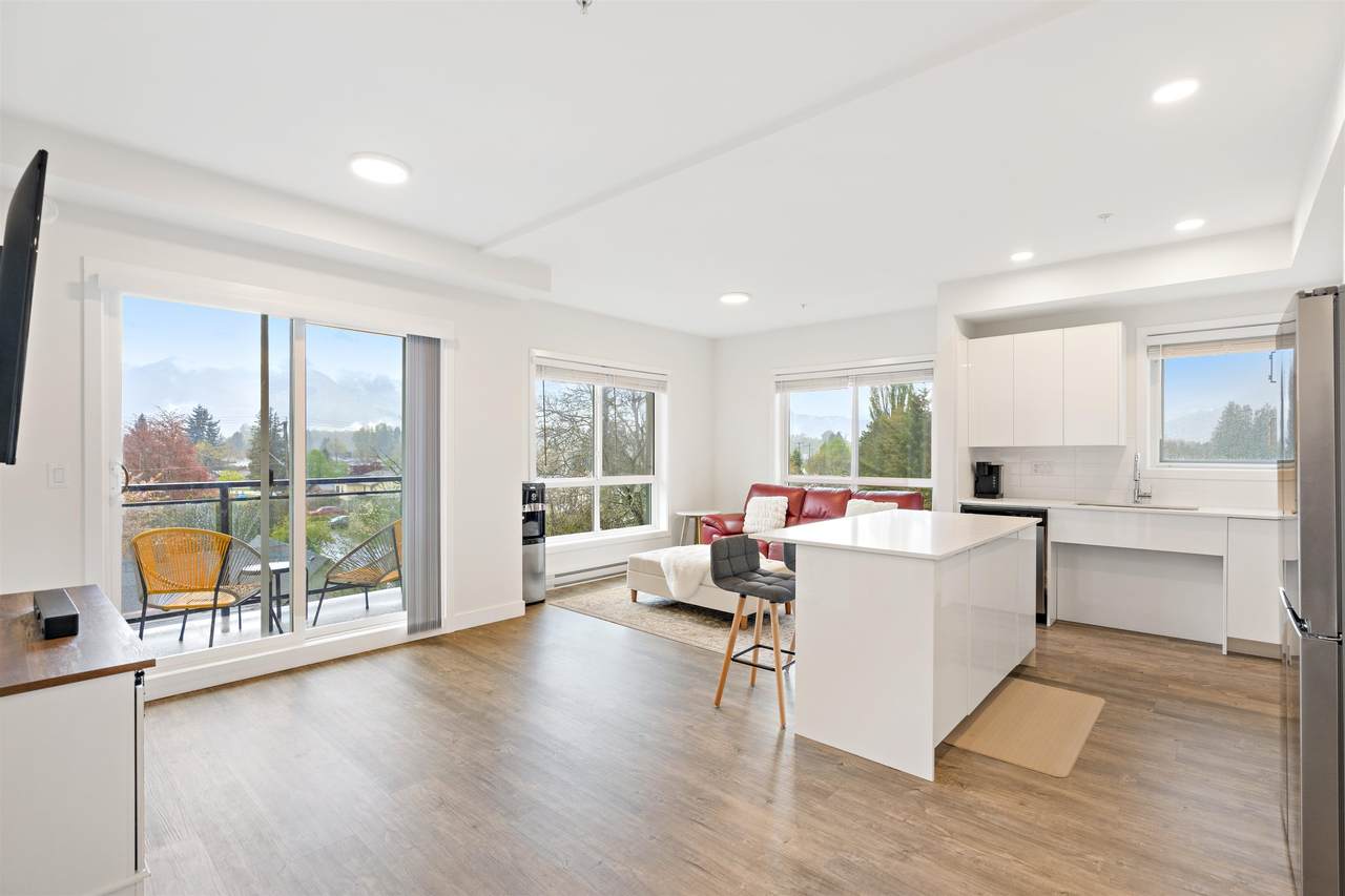 9450 Robson Street - Photo 1