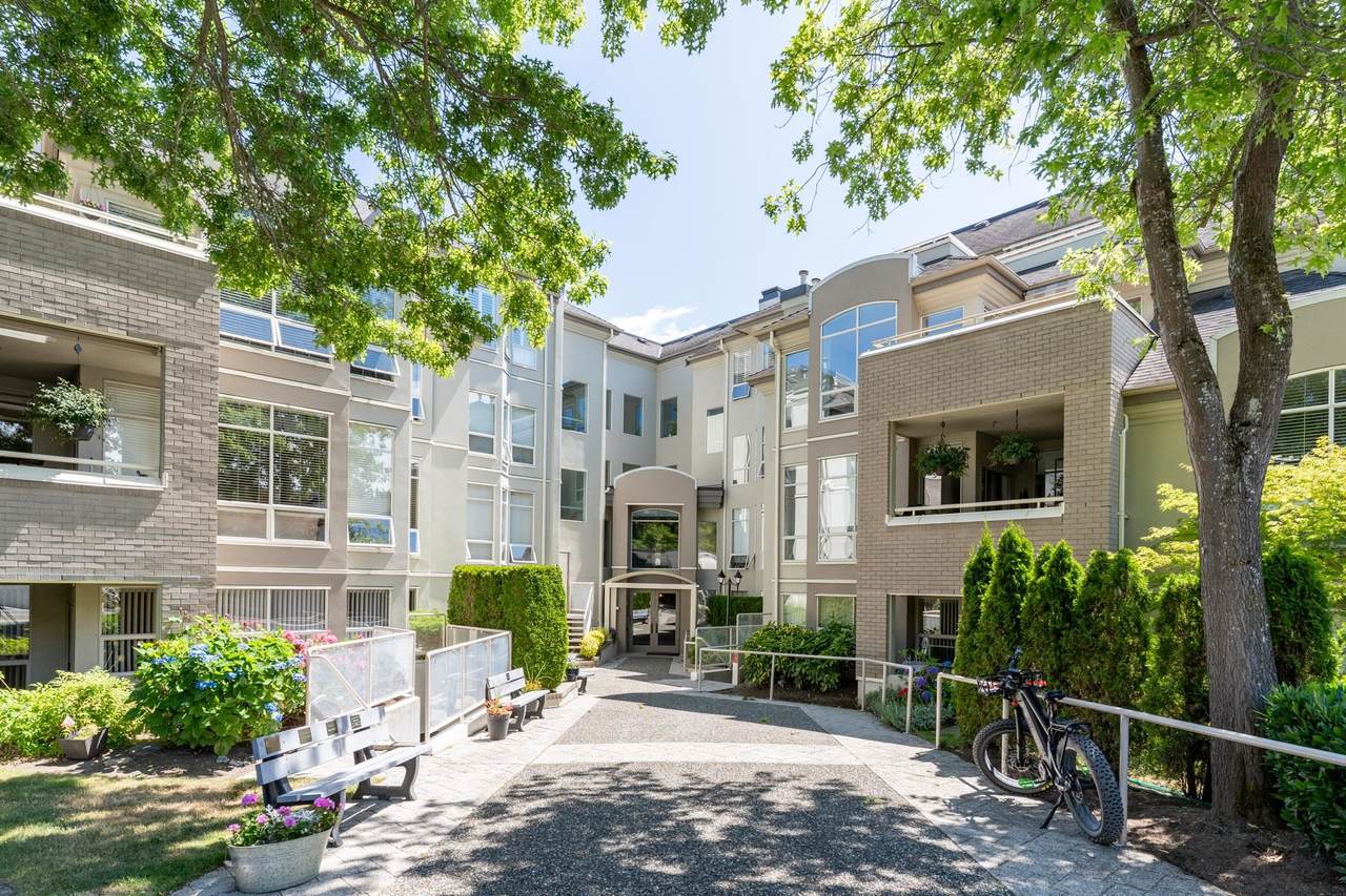 1100 56 Street - Photo 1