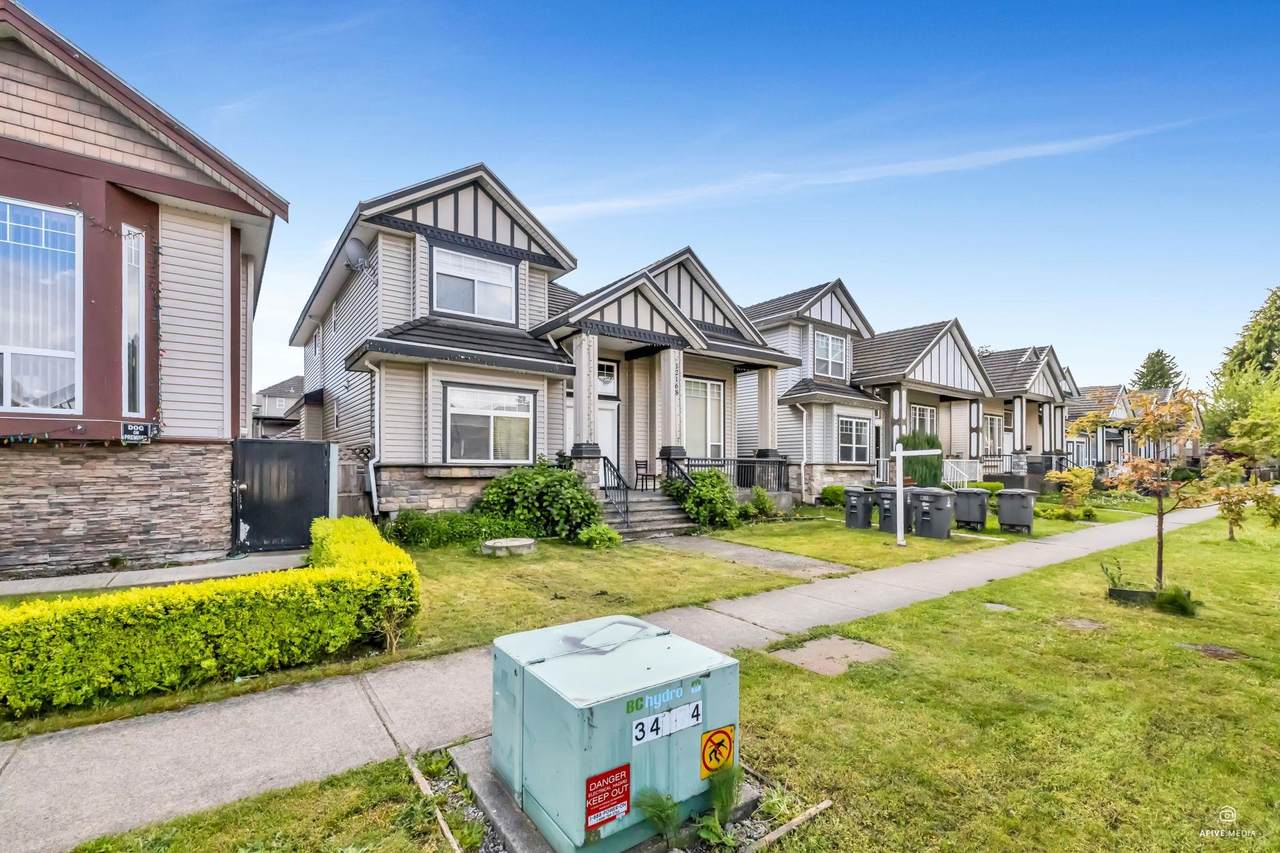 12168 96A Avenue - Photo 1