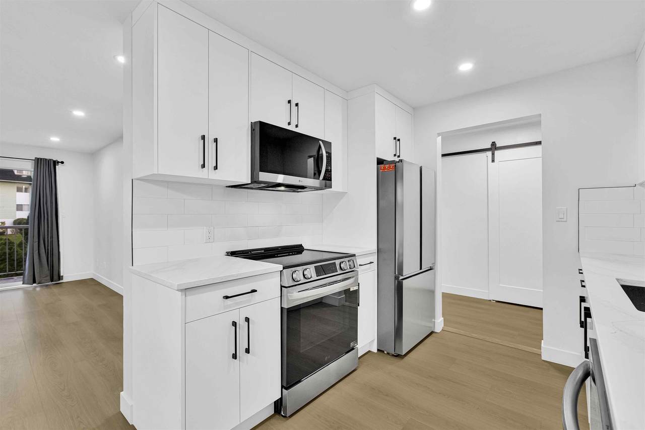 2567 Victoria Street - Photo 1