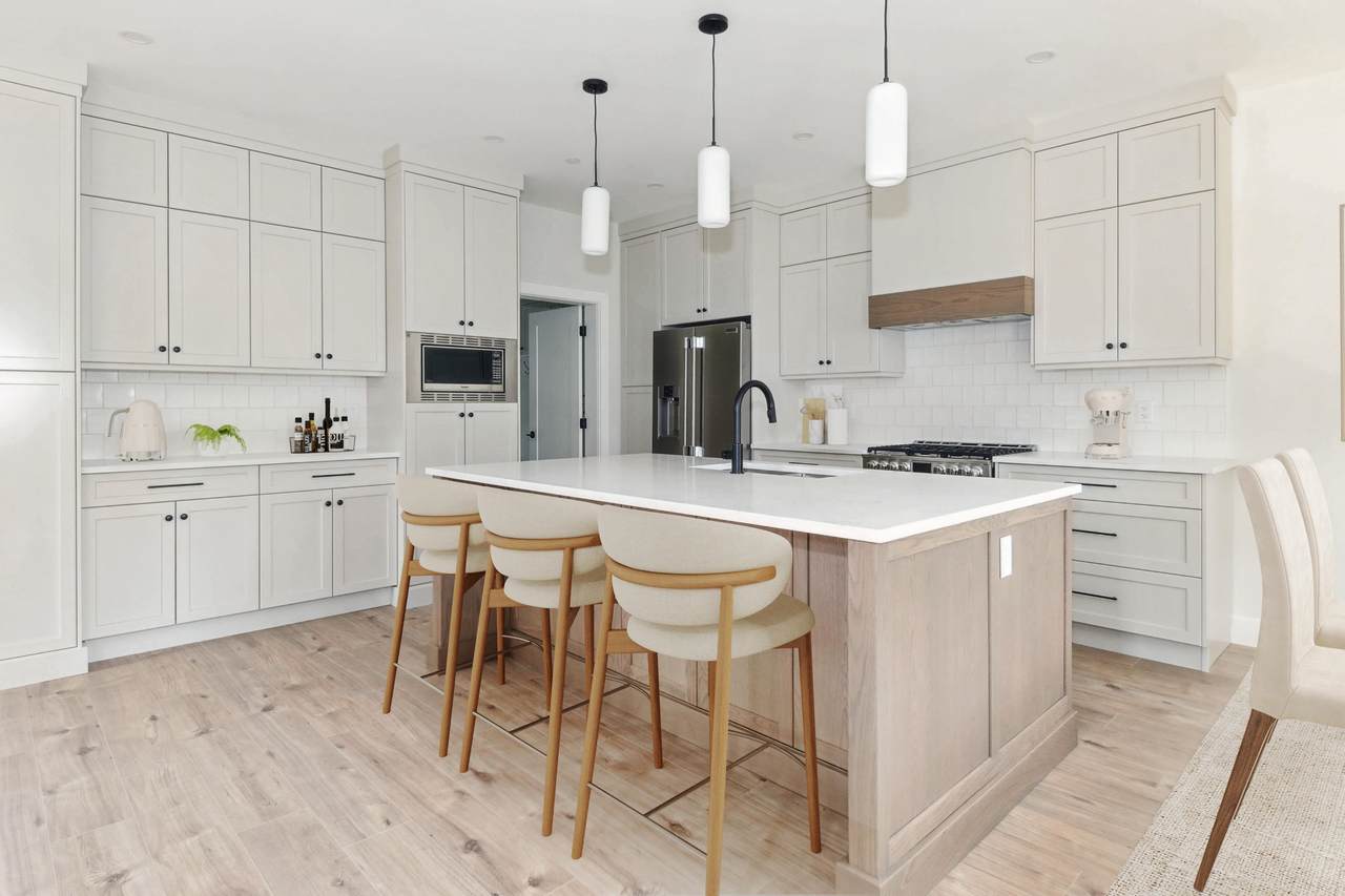 19564 Hammond Road - Photo 1