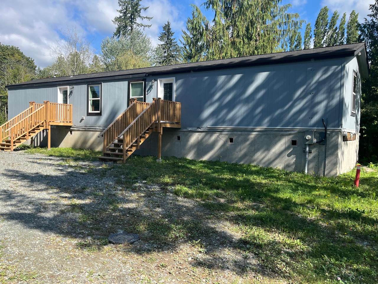 25511 Dewdney Trunk Road - Photo 1