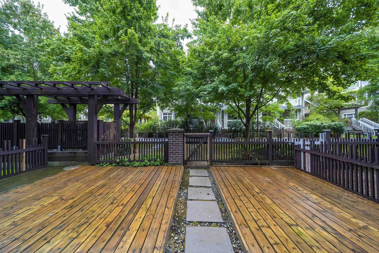 5665 Irmin Street - Photo 1