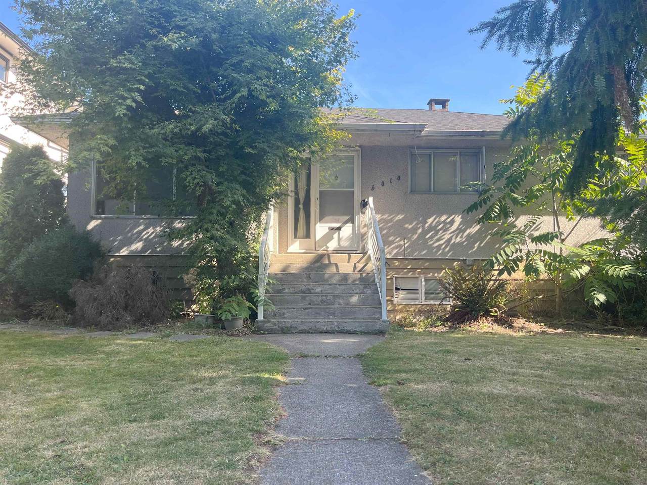 5010 Lorraine Avenue - Photo 1