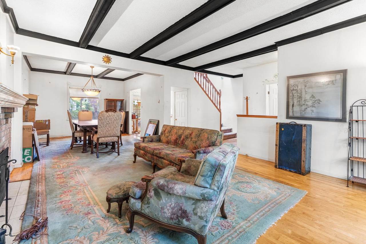 1149 Lily Street - Photo 1