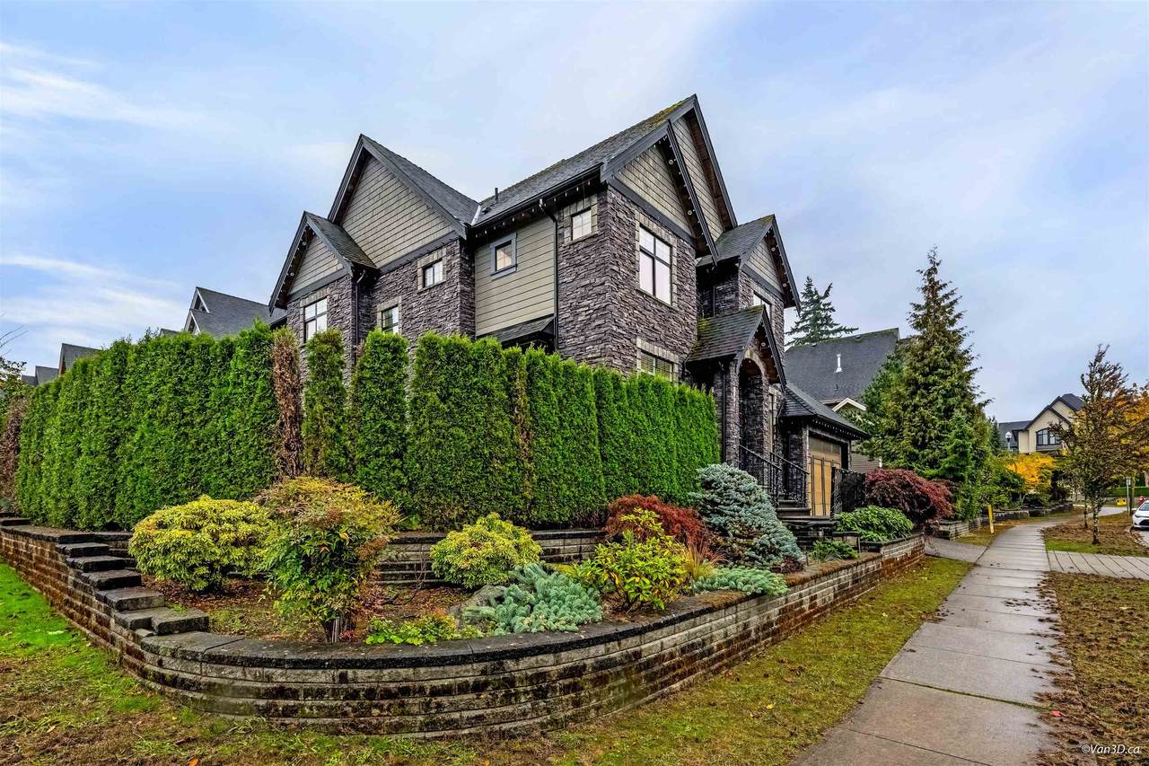 2798 161 Street - Photo 1